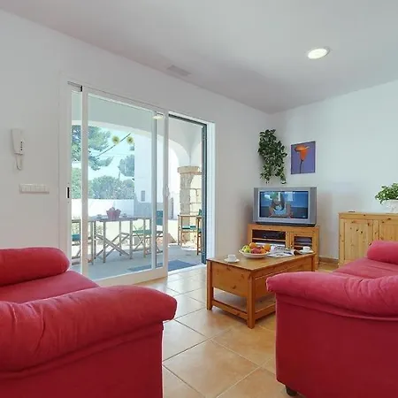 Cala Blanca Sleeps 7 Pool Wifi Villa