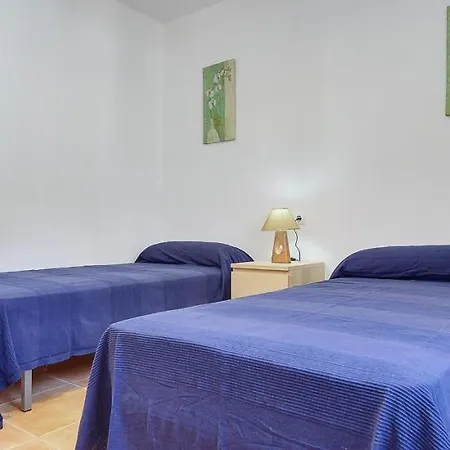 Cala Blanca Sleeps 7 Pool Wifi * Cala Blanca (Menorca)